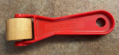 Hyde wallpaper seam roller