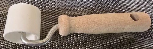 Wallpaper seam roller - seam, with